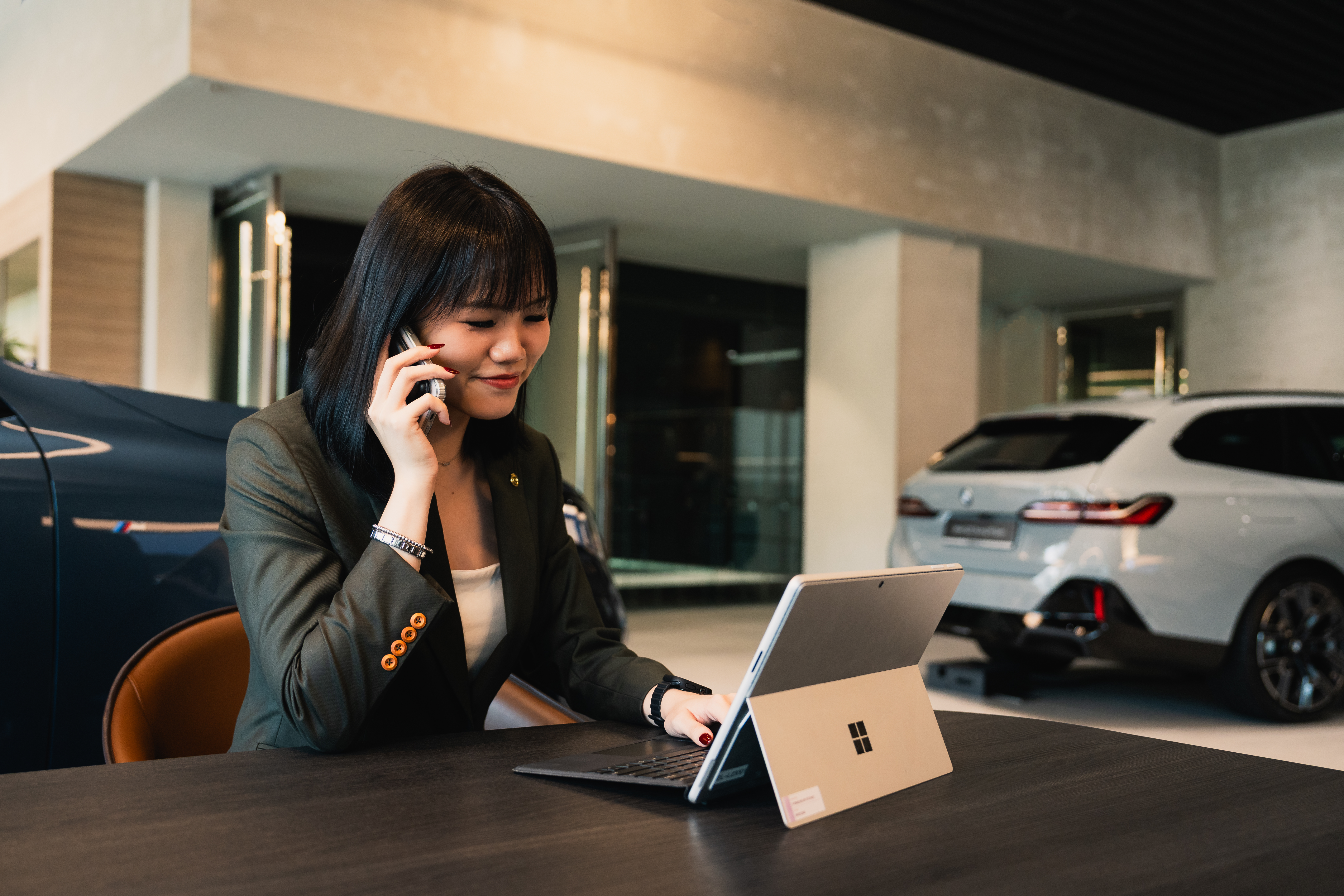 admin arranging transport for business travels